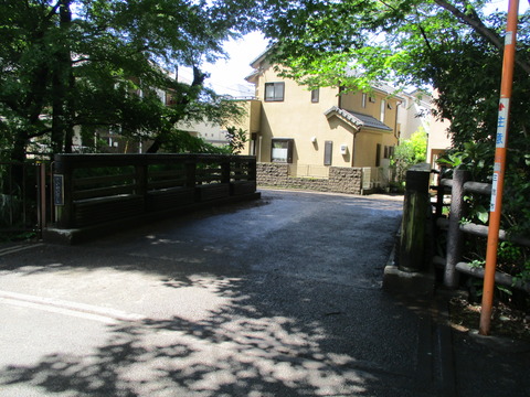 62幸橋1