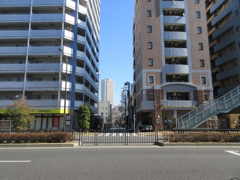 87歩道橋１