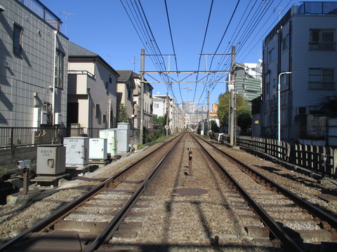 23踏切4