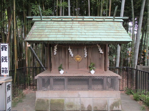 231鳩森八幡神社16