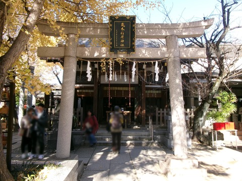 85飛木稲荷神社３