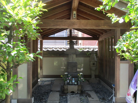 131平賀源内墓６