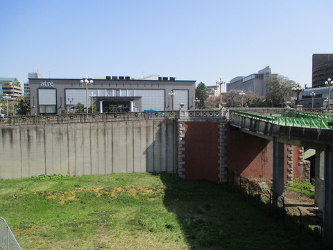 08JR四ツ谷駅