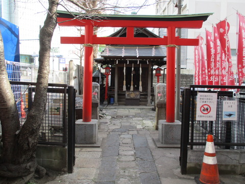 25雷電稲荷神社3