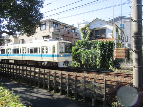 60春の小川歌碑４