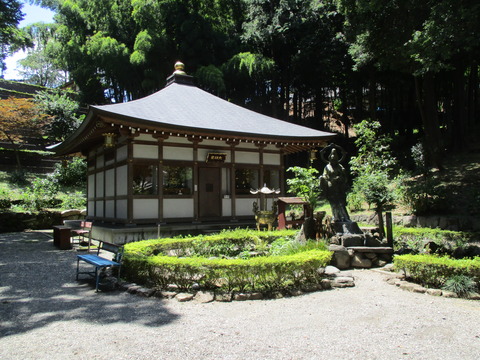 71加持水・大日堂