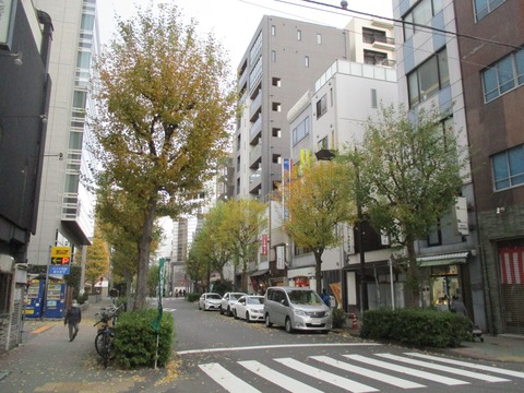 110甘酒横丁1