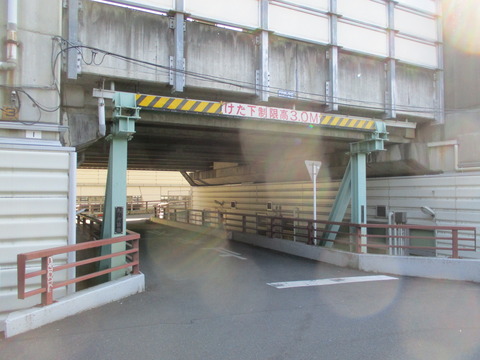 27丸ノ内陸橋1