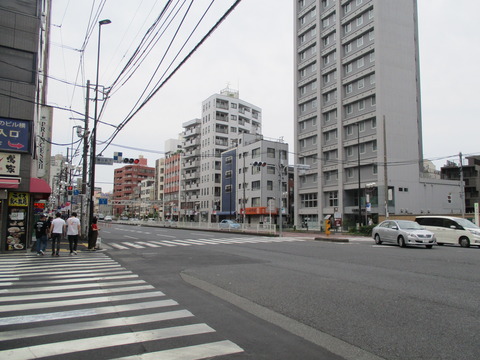 166再度鶯谷駅下交差点