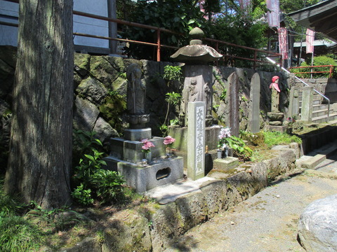 31石像3