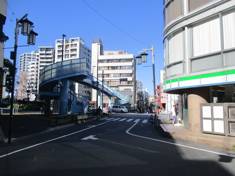 09富ヶ谷一丁目歩道橋1