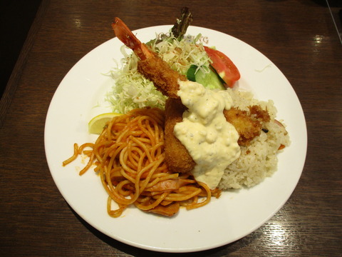 246トルコライス