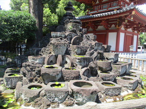 20石臼塚2