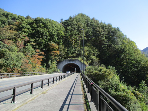 41久森トンネル1