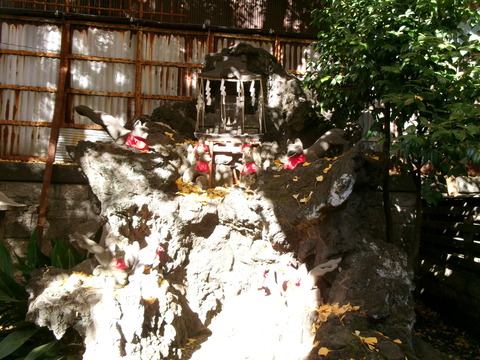 105飛木稲荷神社２３