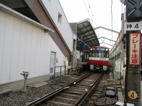 32逗子・葉山駅４