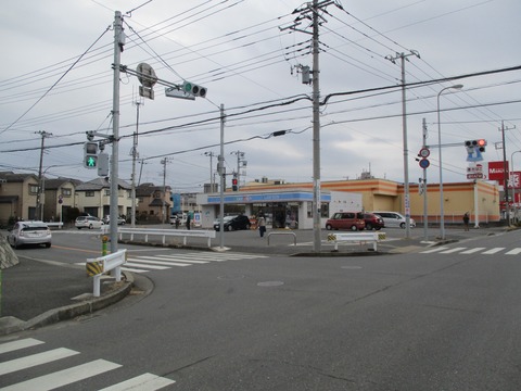 179すぐ右折
