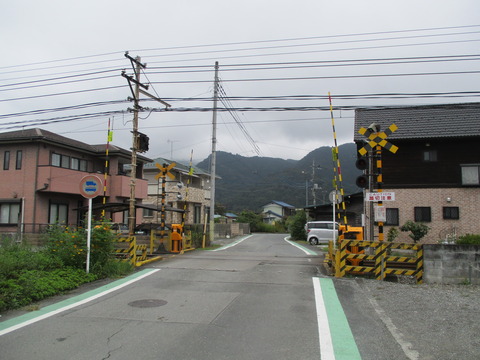 46次の踏切1