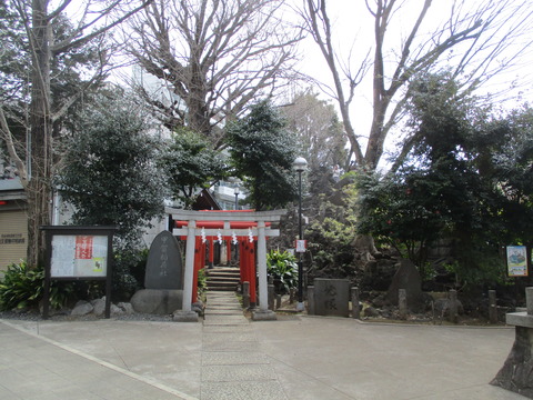 58鳩森八幡神社１７