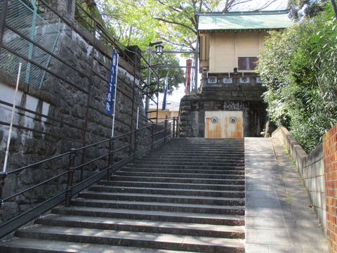 87須賀神社女坂4