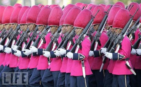 crazy_military_parades_14