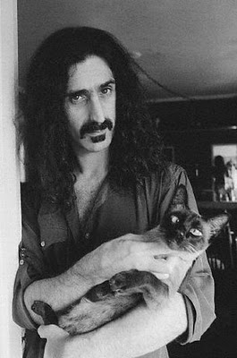 famous_people_and_their_cats_41