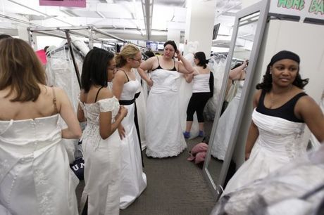 wedding_dress_race_12