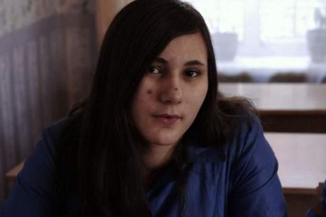 cute_and_prisoned_640_20