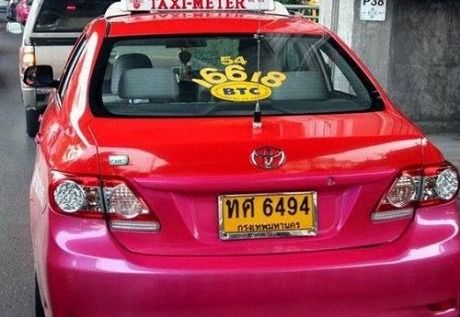 Strict-rules-taxis-in-Thailand-007