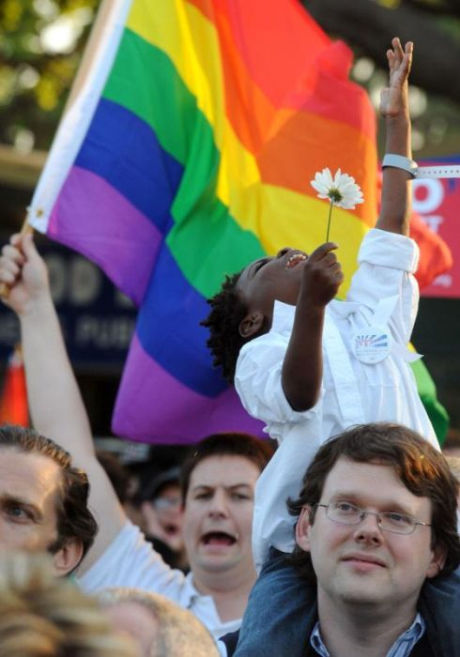 using_people_protesters_32