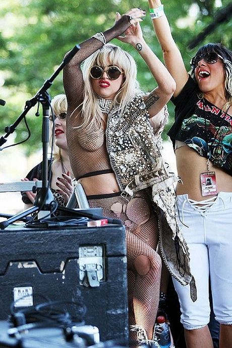 lady_gaga_40