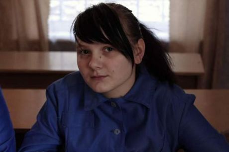 cute_and_prisoned_640_22