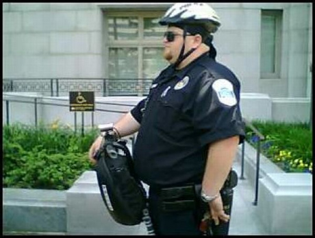 fat_cops_14