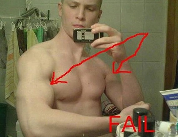 overly_complimentary_photoshop_fails_640_03