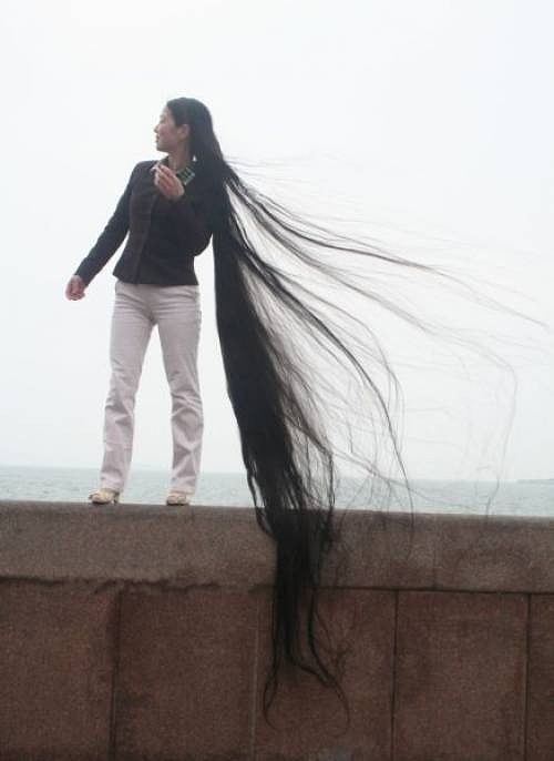 1337858048_thumbs_long_hair-0052