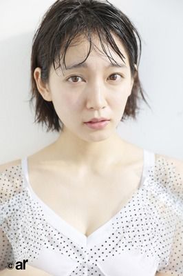 吉岡里帆のエビの食べ方セクシーすぎるｗｗｗ（画像）