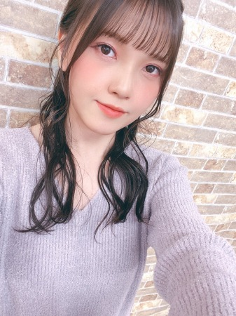 【悲報】大人気声優の鬼頭明里さん、突然口内炎が10個もできてしまう