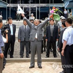 韓国人「韓国で実際にスパイが逮捕されたシーンを見てみよう」