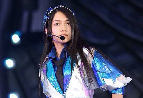 少年ジャンプ、謎の新サイトにJOJO荒木飛呂彦の新作イラスト!イラストの女の子がAKB48メンバーにそっくりだと話題に!!【画像】 10a6193d s - 少年ジャンプ、謎の新サイトにJOJO荒木飛呂彦の新作イラスト!イラストの女の子がAKB48メンバーにそっくりだと話題に!!【画像】