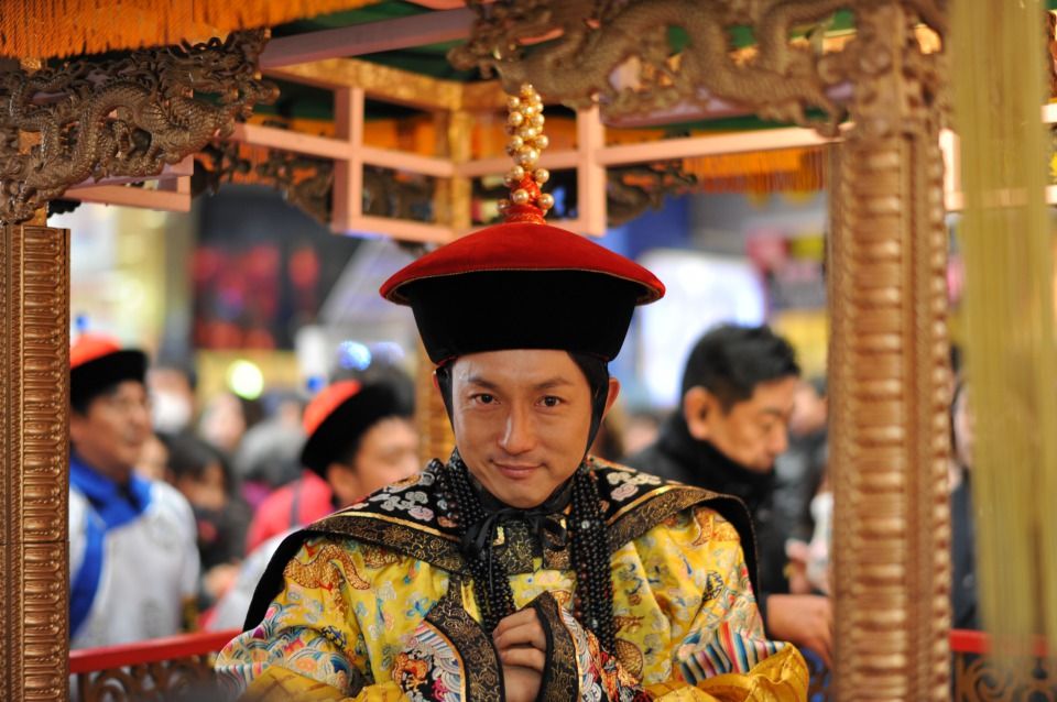 画像 川崎宗則内野手 春節祭に皇帝役で出演ｗｗｗｗｗｗｗｗ パ専