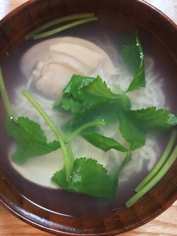 はまぐりとしらすのお吸い物 しらすが白魚のよう 料理したことないolが料理できるようになるまでの軌跡