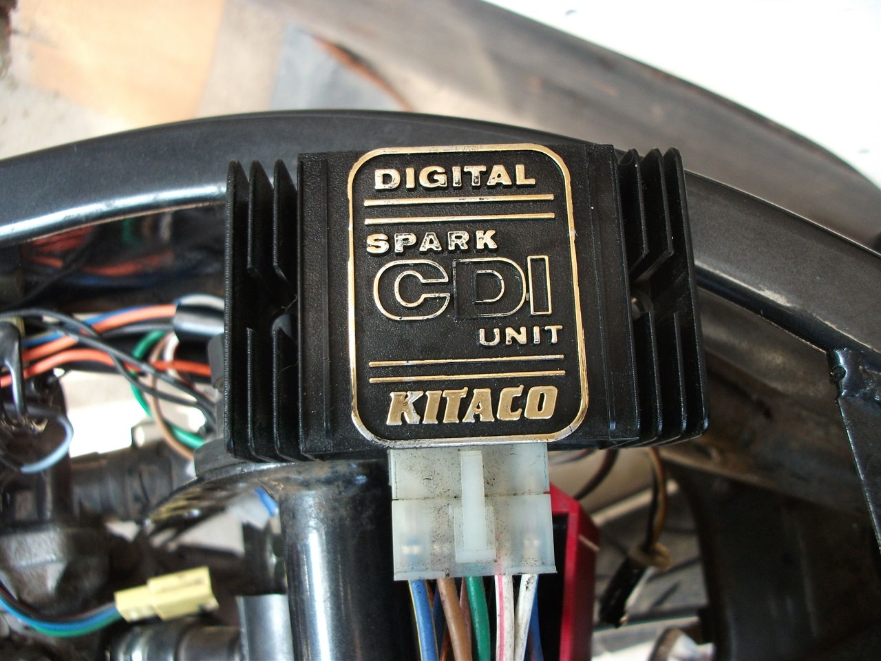 YECレース専用 CDI 4KJ 4EU【絶版】 YECレース専用 CDI 4KJ 4EU【絶版】 Yahoo!オークション -「yec cdi