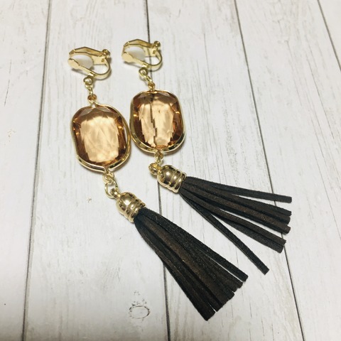 DF26A23E-FCB2-4658-84D3-084D1680B63B