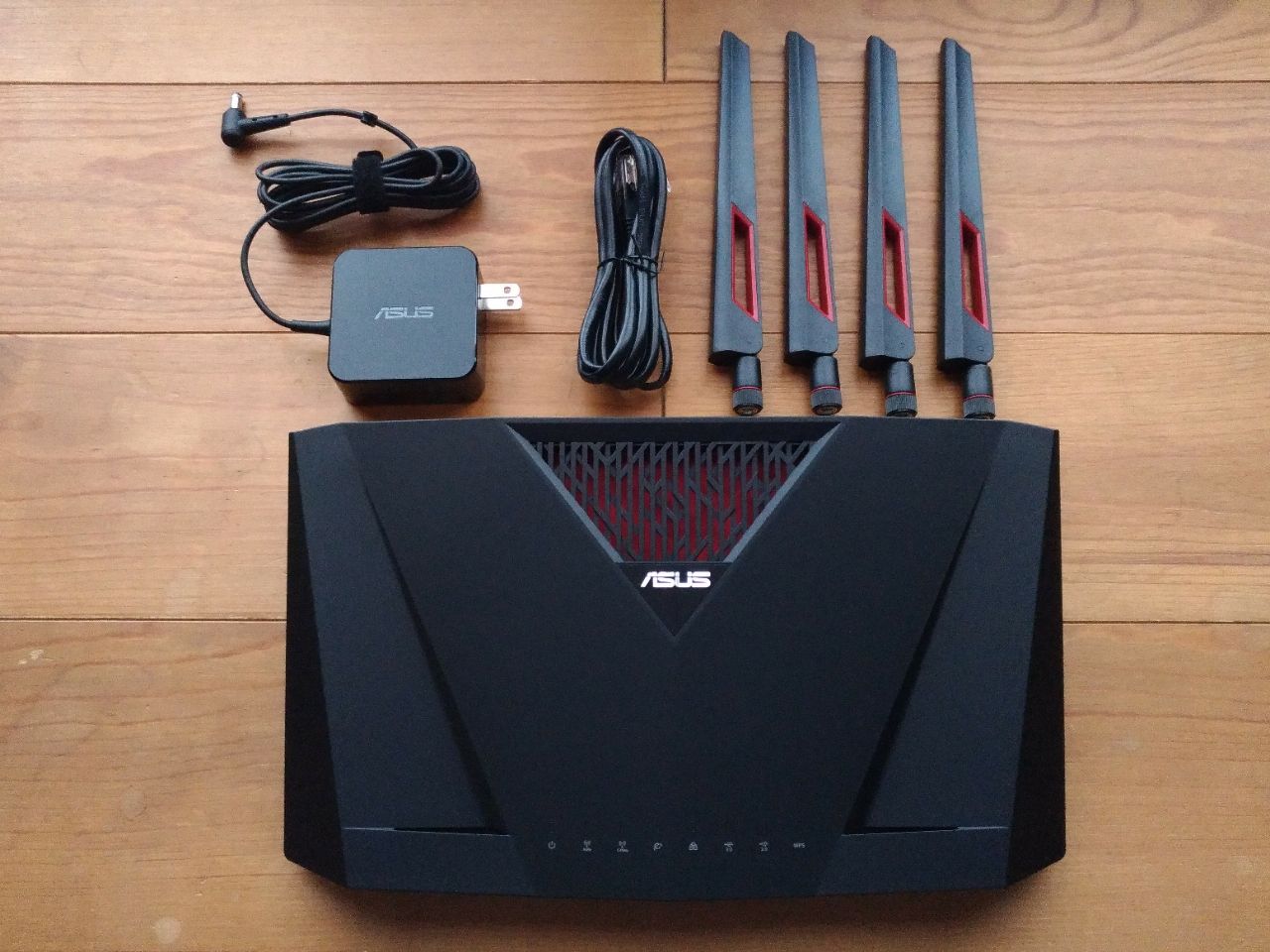 モニター Asusのゲーミングルーターrt Ac88uの接続に悪戦苦闘 つながってからは快速 タイトル募集中のブログ