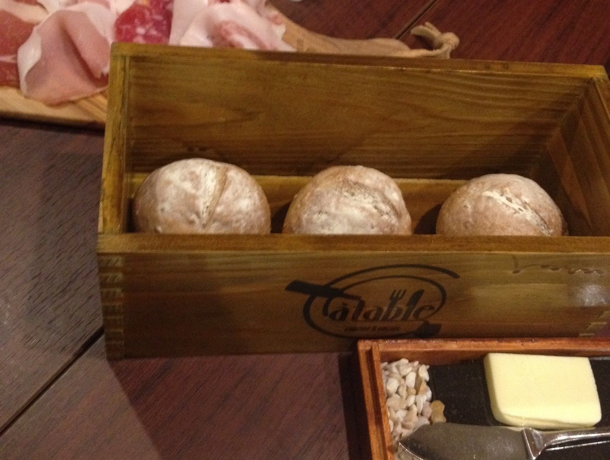 御茶ノ水発 A Table ア ターブル 穴場のビストロ ワインバー No Gourmet No Life