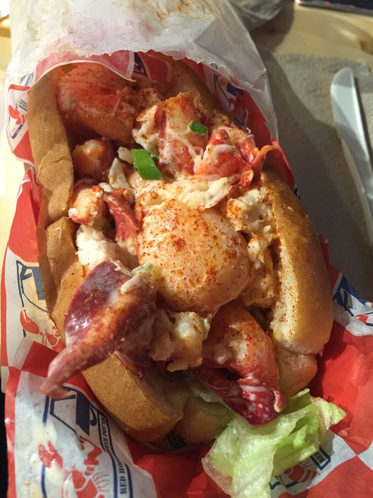 Nyc発 Red Hook Lobster Pound レッドフックロブスター 全米ベストフードトラックのロブスターロールがウリ Urbanspace Vanderbilt アーバンスペースヴァンダービルト No Gourmet No Life Nyc発 Red Hook Lobster Pound レッドフックロブスター 全米ベストフードトラックのロブスターロールがウリ Urbanspace Vanderbilt アーバンスペースヴァンダービルト No Gourmet No Life