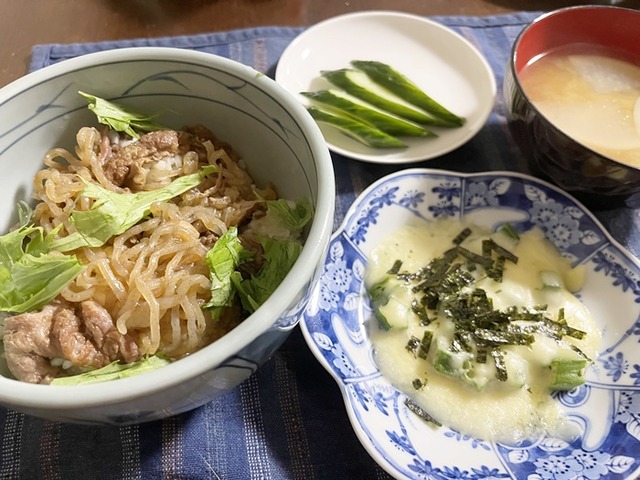 夕食