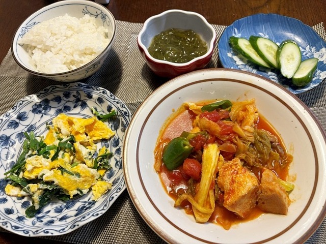 夕食