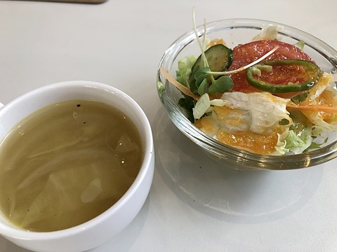 サラダ