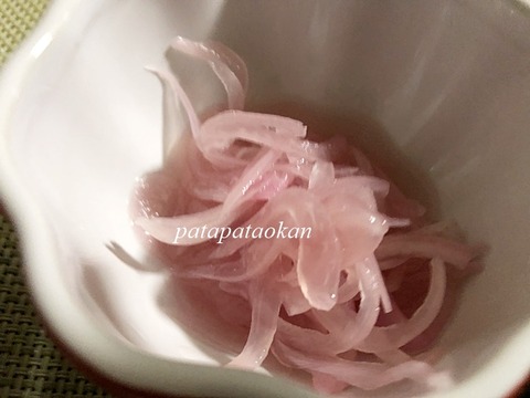 sutamanegi